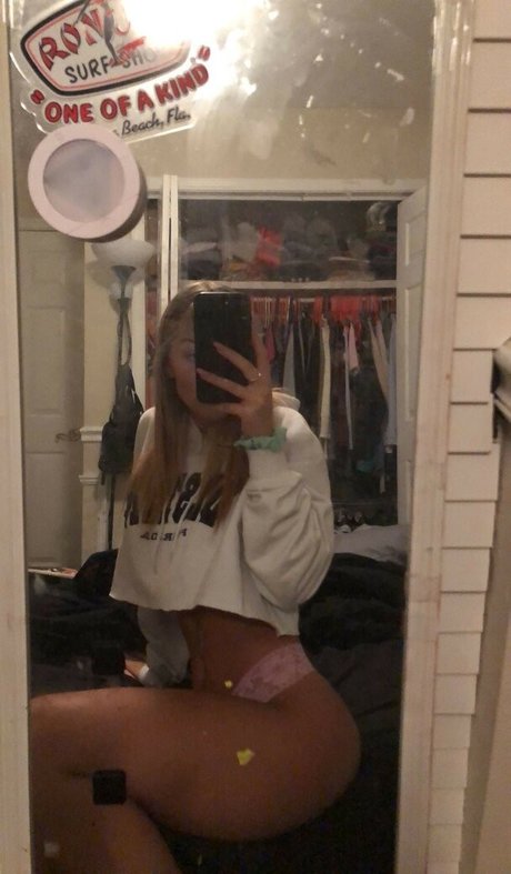 Rylee Thomas sexy star galleries