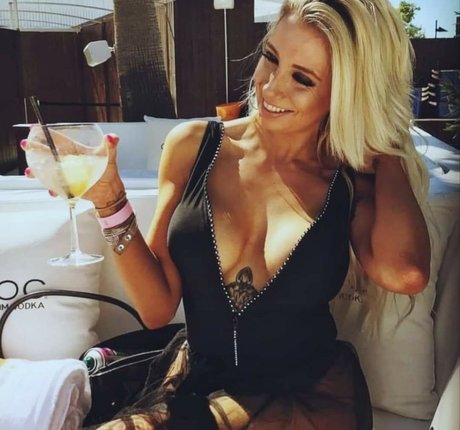 Faye Padley pretty actress gallery