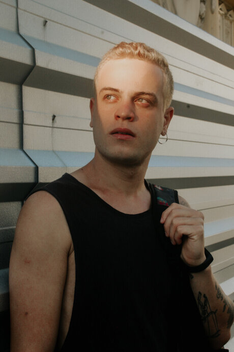 Alem o perfect model photos