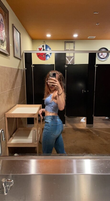 Sweet amp amp Petite hd star pic