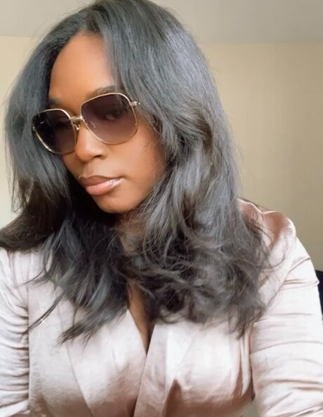 GiGiGoddess star adult pic