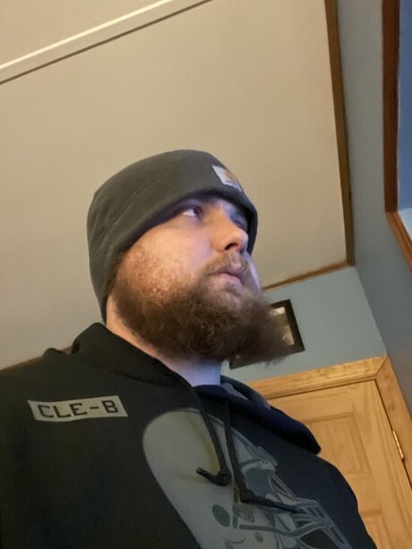 swimming pool onlyfans hot pic