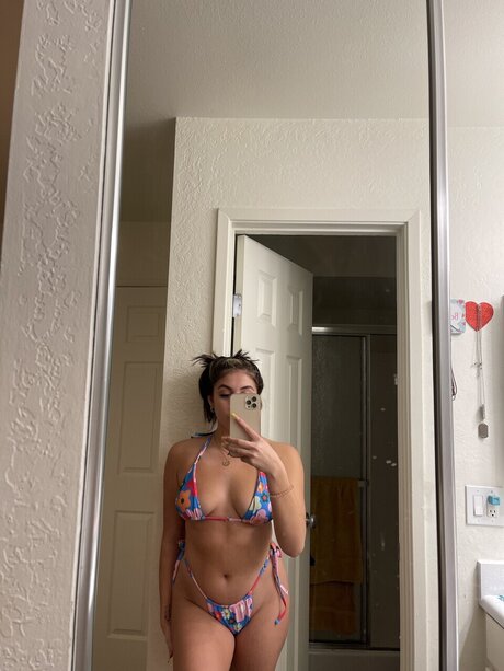 Amaya pretty model gallery