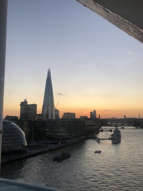 westLDN adult actress photo