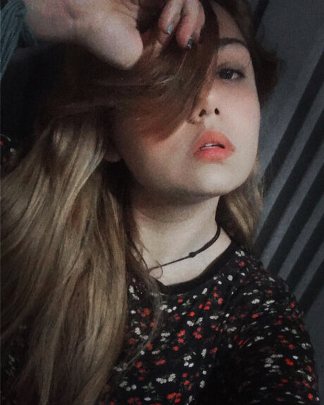 Cherry Cats_ star hot image