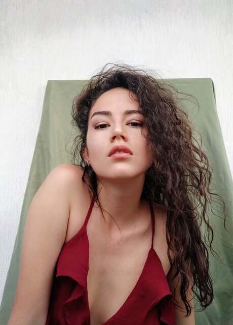 Samantha Mendez star art galleries