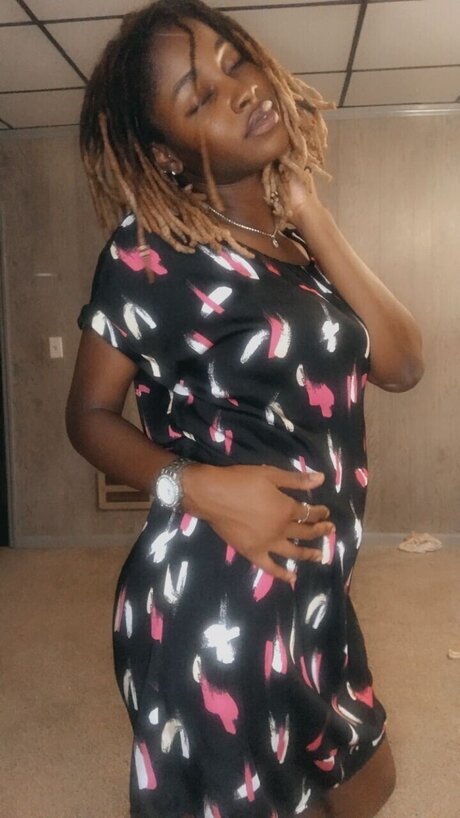 I juicyy star art galleries