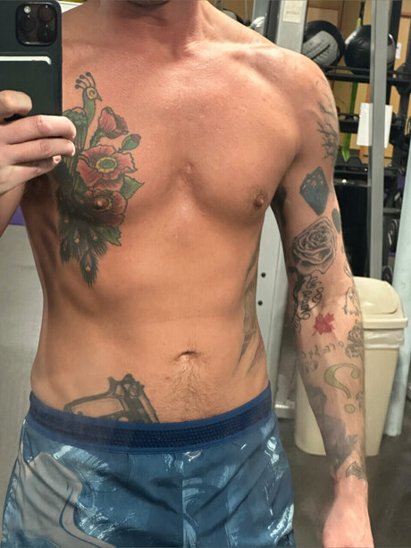 Charles Roper model xxx images