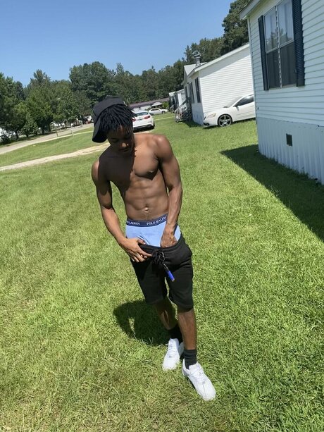 MR Hithatswitch nude pornstar pics