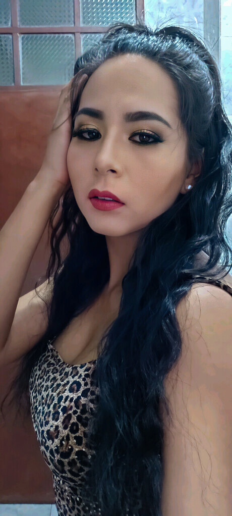 Roxan antezana star nude images