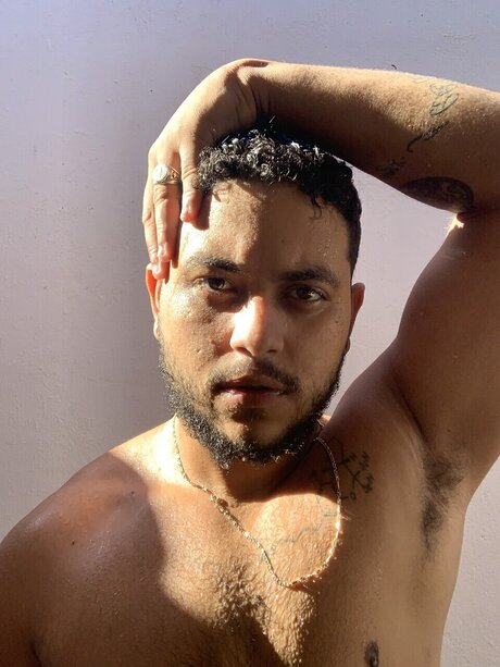 DOMINY MARTINS art model photo