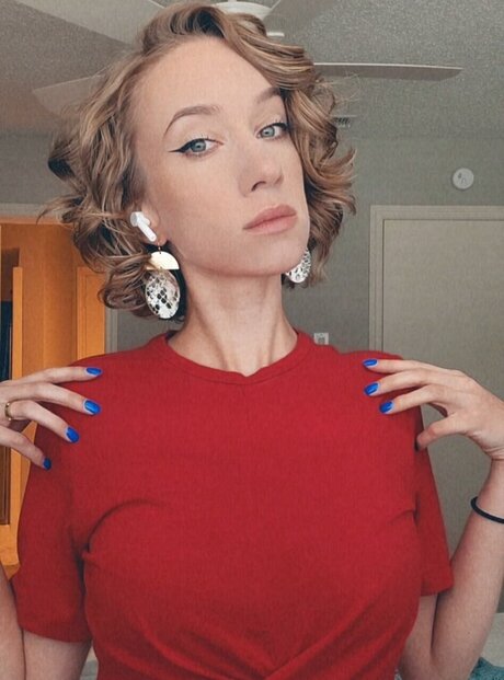 vi0l3tt pornstar sex img