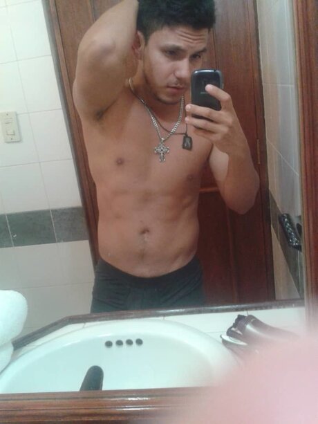 Ismael Centeno pornographic star picture