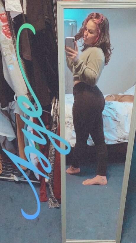 TattedMamax0 pretty pornstar pic