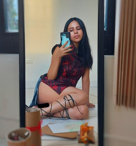 Sara Raya hd actress img