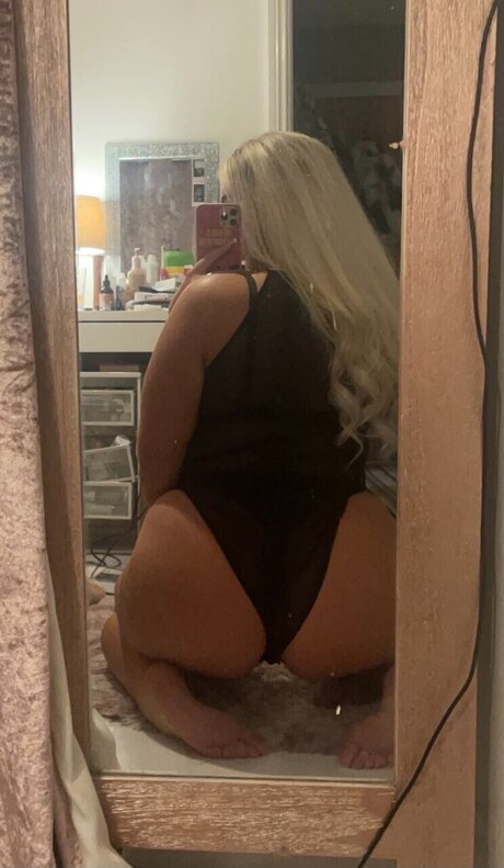 Raicheal93 star xxx galleries