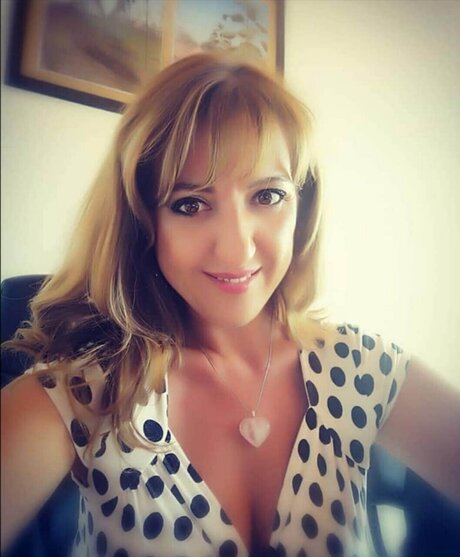 DeepDream model adult img