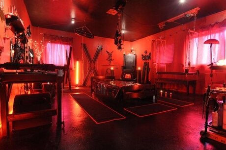 Anna Bella model sex gallery