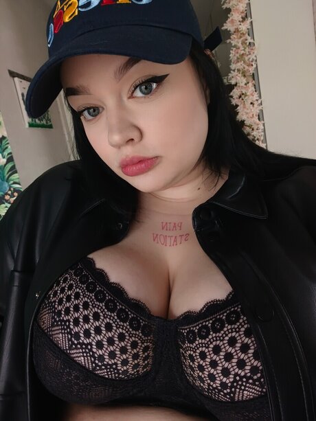 Bigbabby pretty model photo