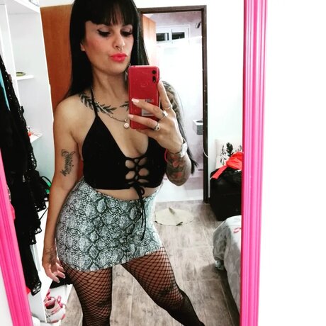 Morochaunfuego nude star pics