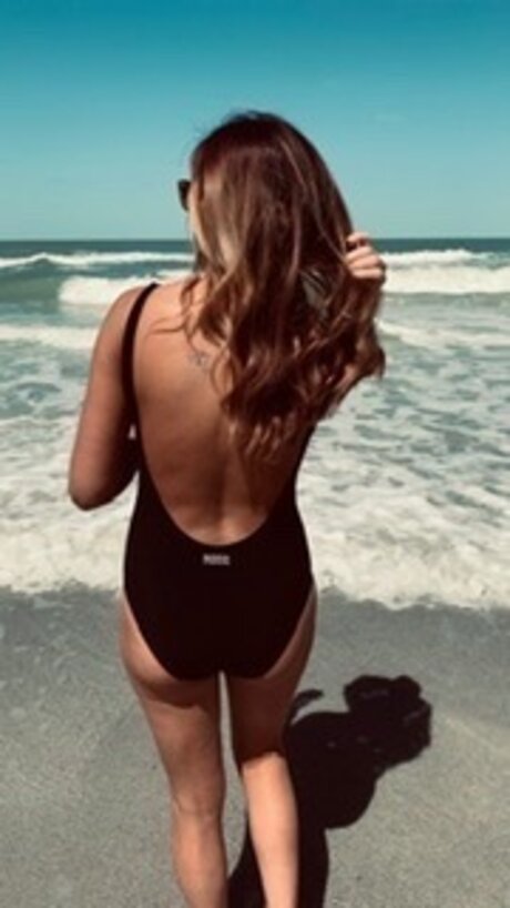 Brittany Taylor model hot pictures