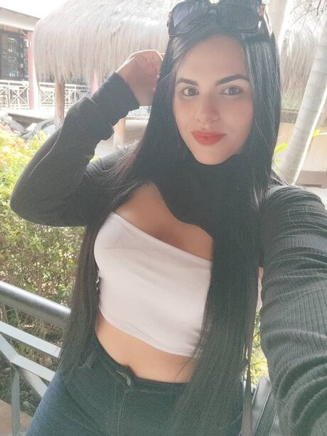 curvy sexy girl model naked gallery