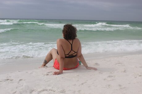 MissNewBooty model nude image