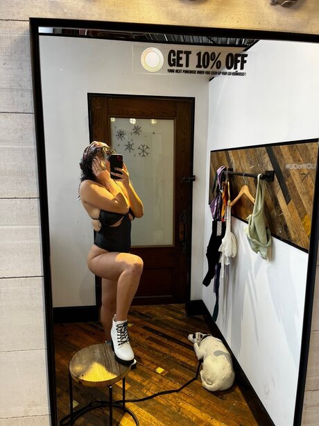 Lily Toria star nude photos