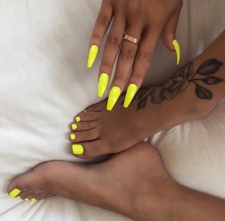 Hannah Vegas free pornstar archive