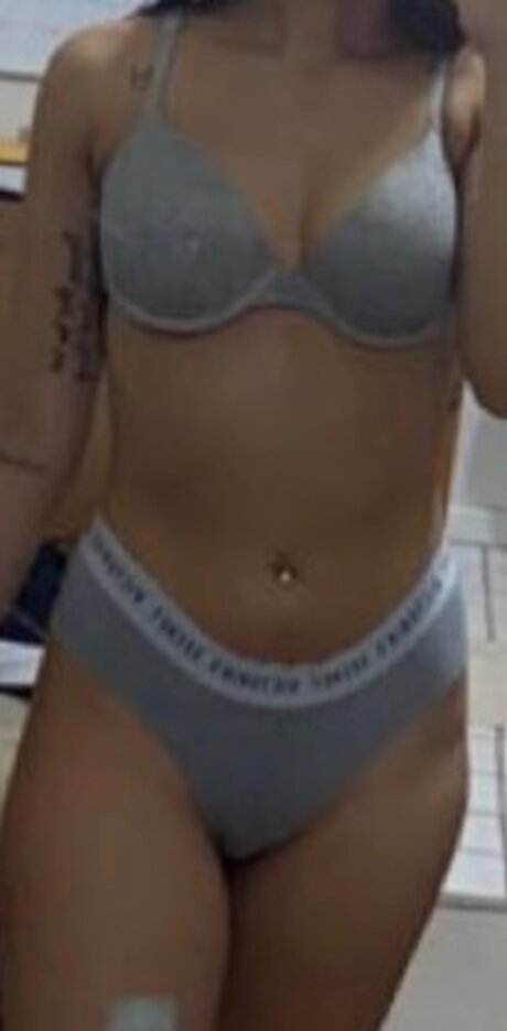 notsoinnocentbabyy pornstar art galleries