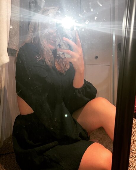 chubby redhead onlyfans beautiful img