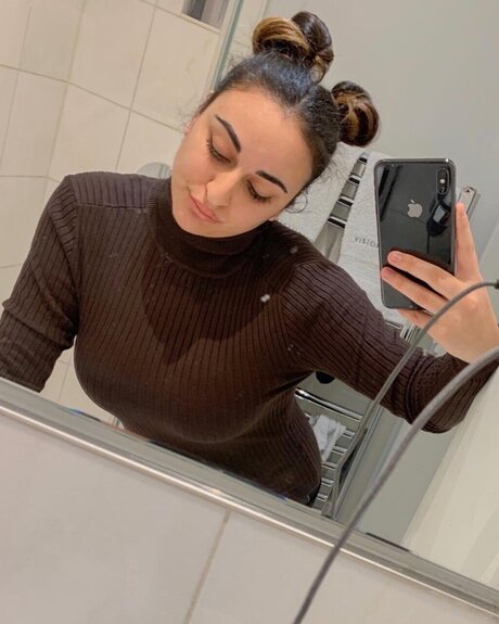 Maria Cristina Santoni best model images