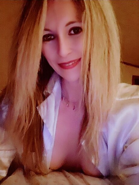 Raelynn Candy beautiful model galleries