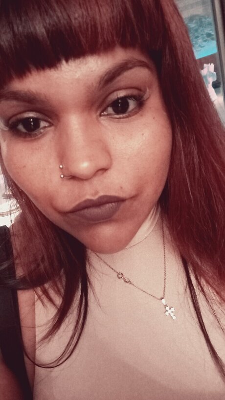 Leila barro star high quality photos