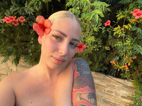 Beaorue pornstar xxx images