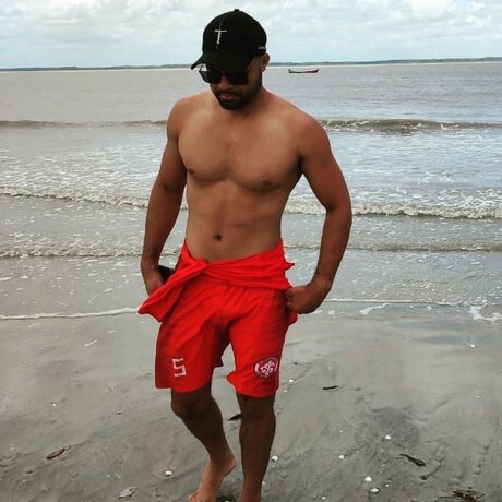 Prazer Privado pornstar pics