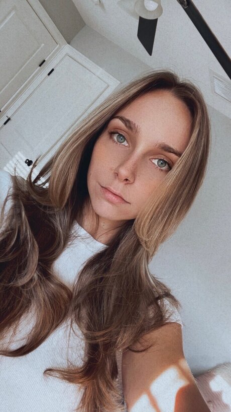 u228594686 star adult images