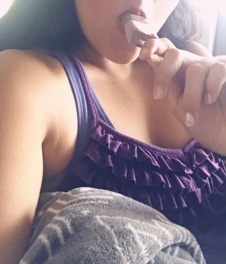 cherrydarling 22 model pornographic photo