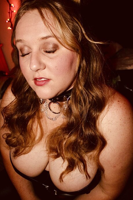 female masturbation onlyfans adult images