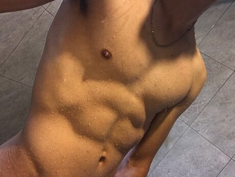 Seuz model erotic images