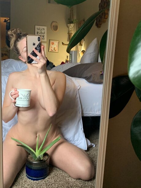 OnlyPlants_ pornstar high quality photo