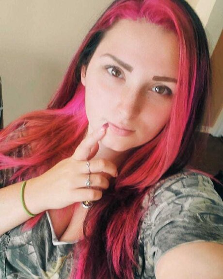 Belle Rose beautiful model images