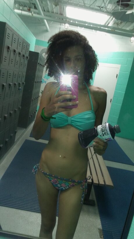 Prettimixedbish model porn picture