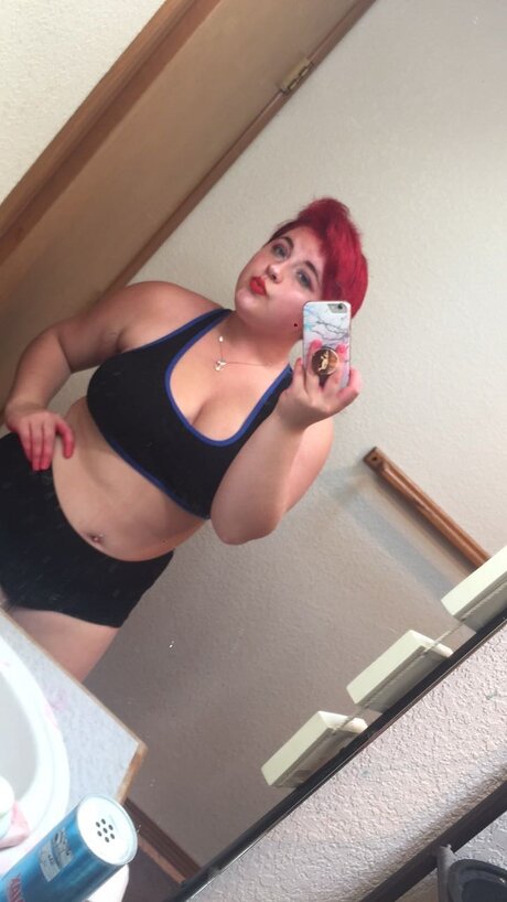 Feyra star high quality images