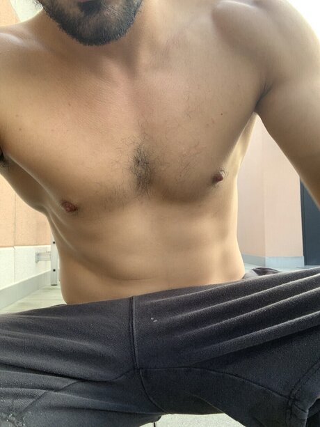 Leviticum sexy model pic