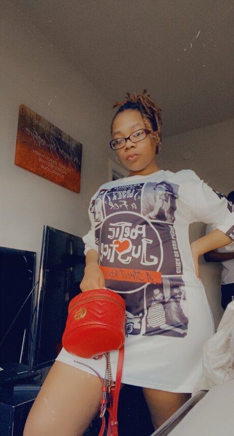 Janea Raines hot model pic