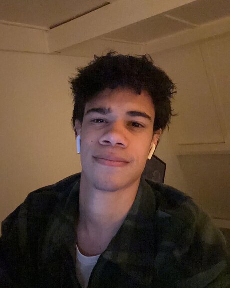 Gavin Sinclair high quality pornstar galleries