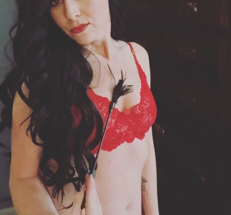 Lilith of the Valley VIP_ star adult photo