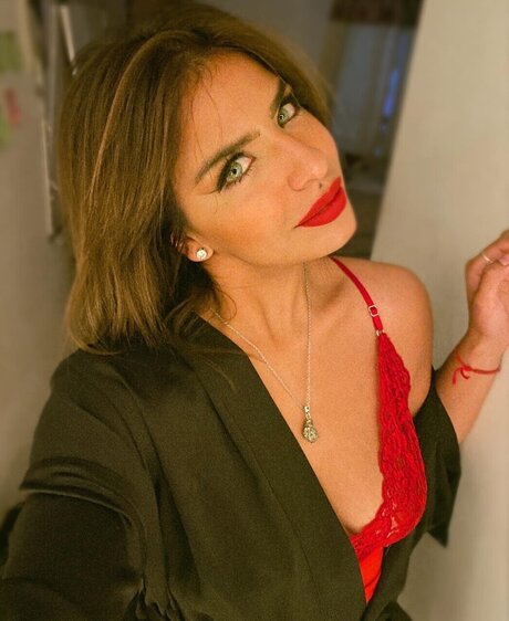 Rocio flow hd model image