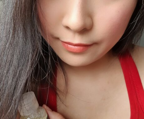 Happy Molly model porn photo